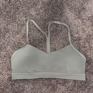 Lululemon flow y bra nulu